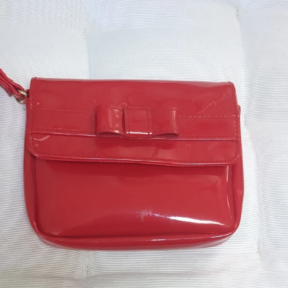 Red Women's Bag with Bow Accent - Picture 1 of 2